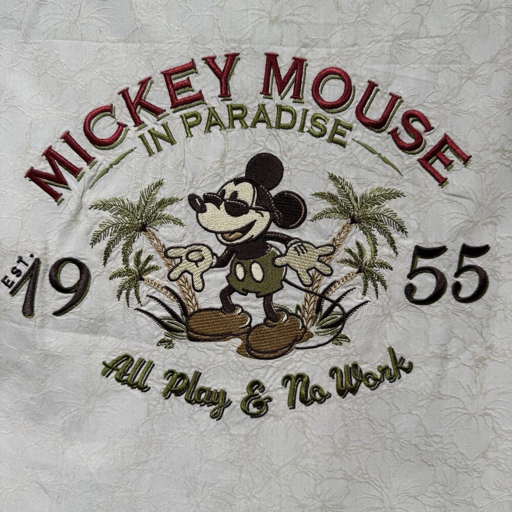 Mickey Mouse In Paradise Men’s Short Sleeve Shirt Size Medium